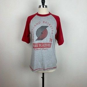 Trail Blazers Basketball 1970 Portland Oregon T Shirt Womens Logo Gray & Red Lg